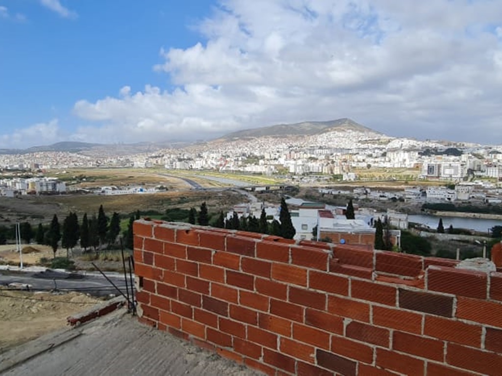 villa en cour a vendre a bouenan tetouan