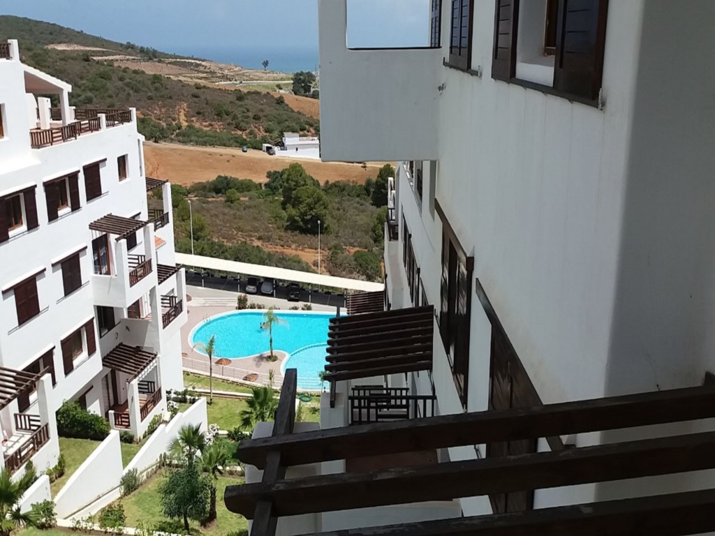 Appartement à résidence touristique à cabo negro a vendre