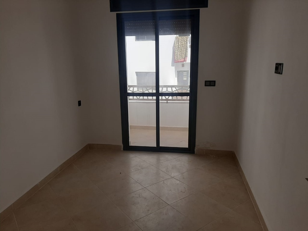 Appartement neuf situé à tetouan à zone vitale  !